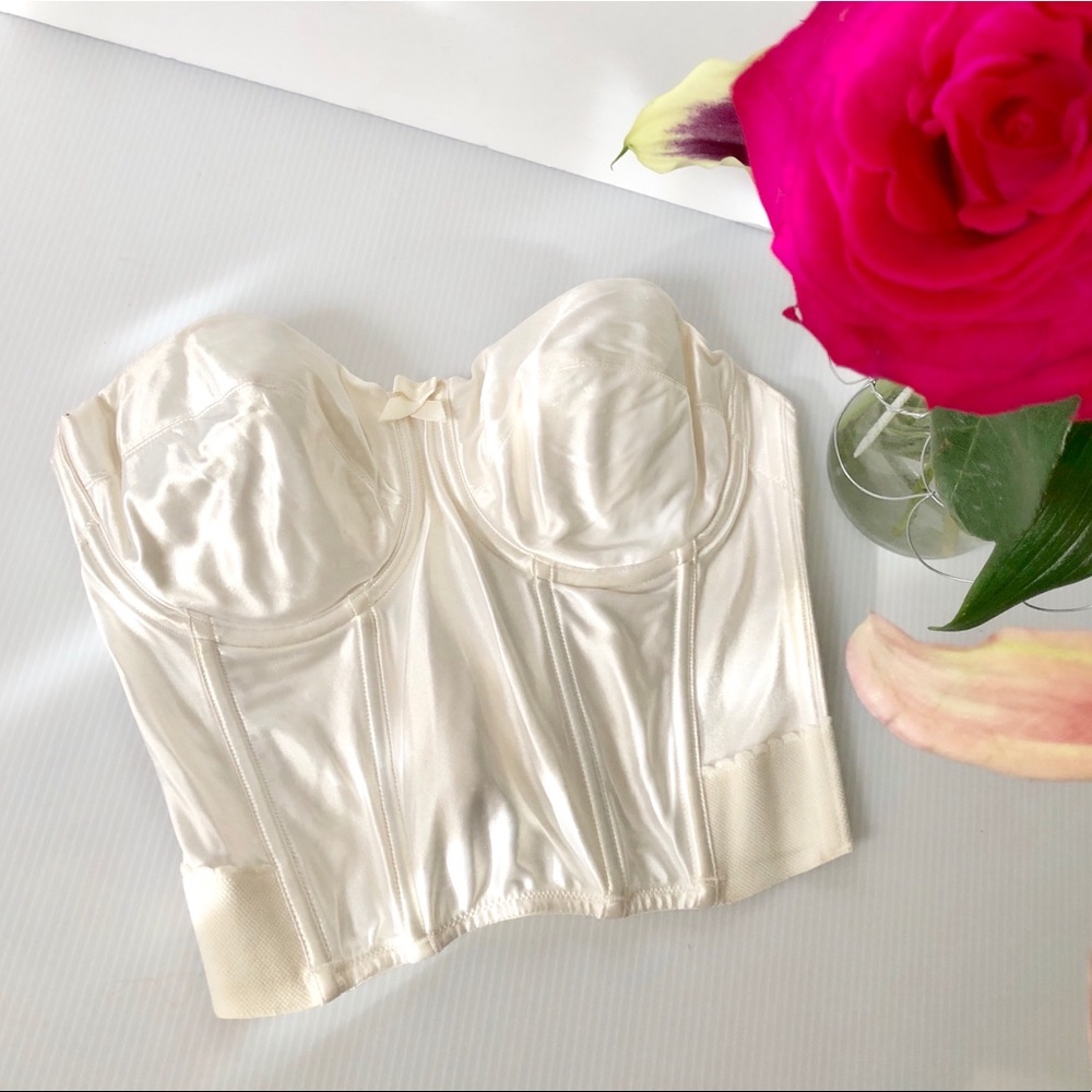 Victoria’s Secret Low Back Lightly Lined Bustier